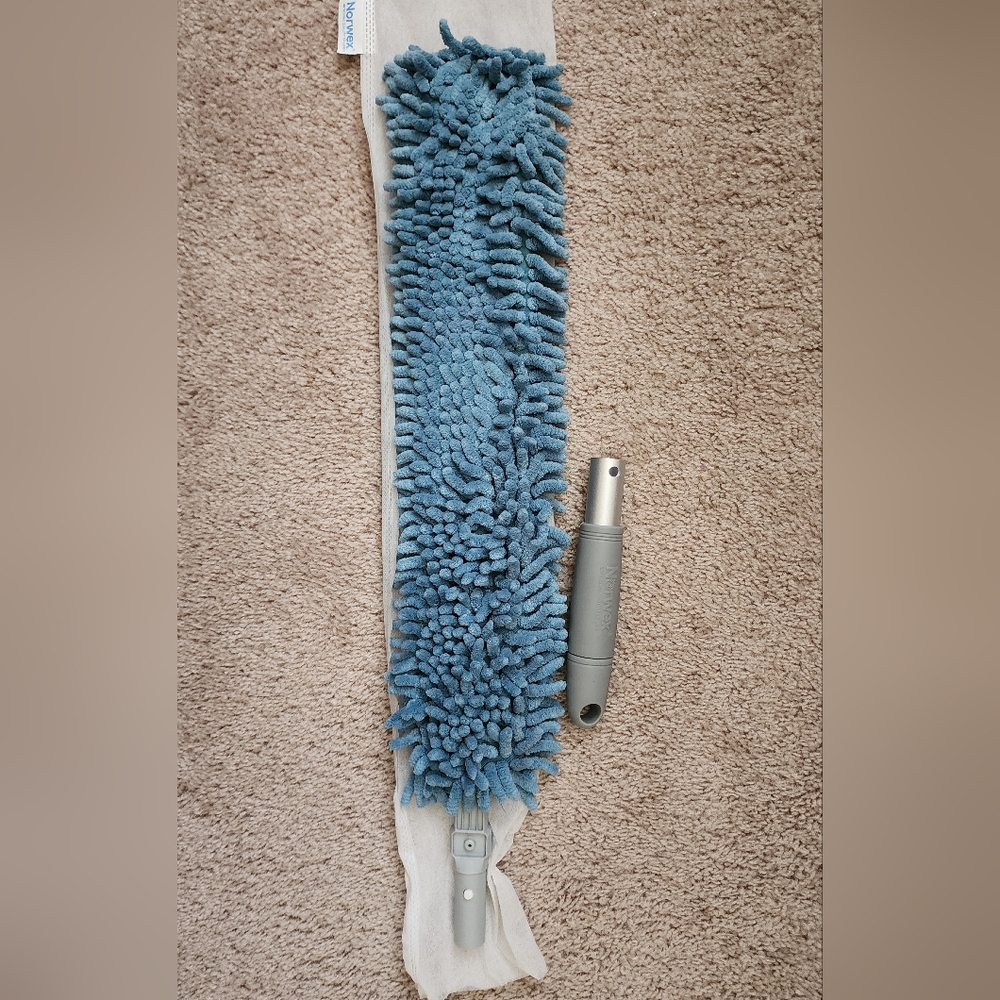 Norwex Blue Chenille Mop Pad with Gray Handle
